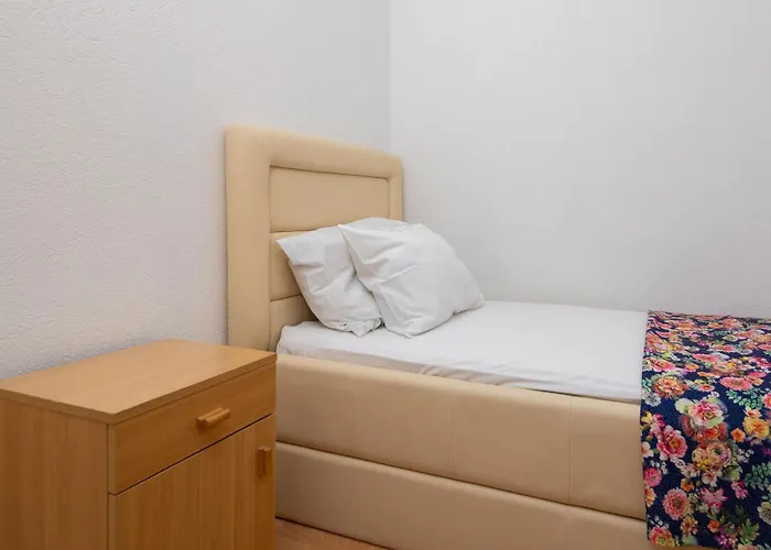 Apartment Dc Makarska