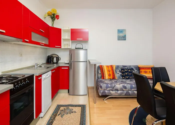 Apartment Dc Makarska